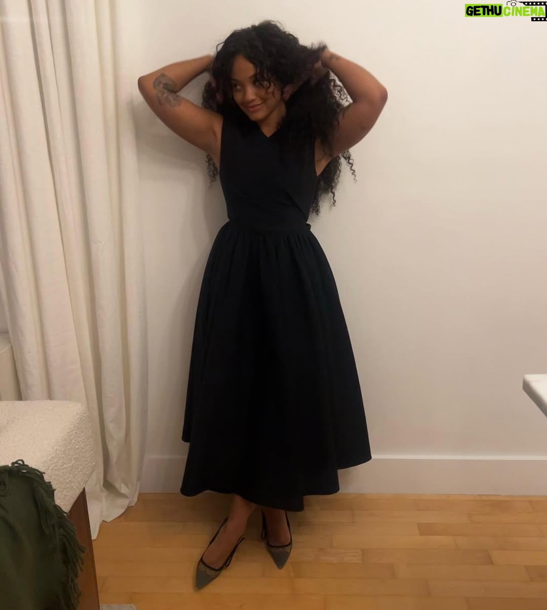 Kiersey Clemons - 5.4K Likes - @dior 🖤