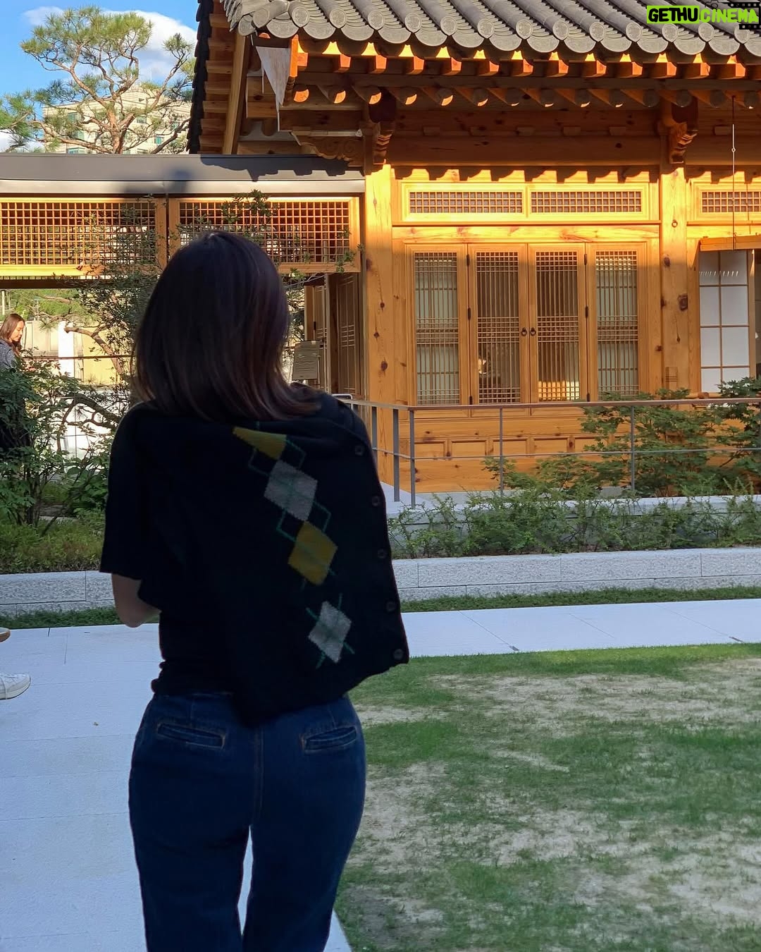 Kim Ha-neul - 25.4K Likes - 9월 언젠가..