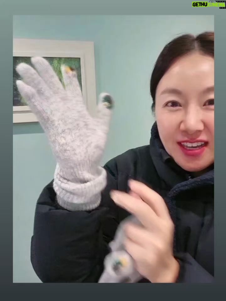 Kim Ji-hye - 1.5K Likes - 22일~~남편생일~
.
좋은시간~잘 보냈어용
.
행복하고~사랑합니다
.
우리모두 화이팅 ㅋㅋㅋ 
.
행복은 만들어가는거야
.