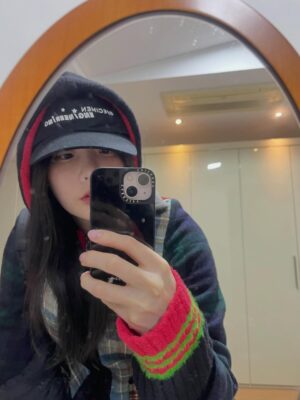 Kim Min-ha Instagram - ✨