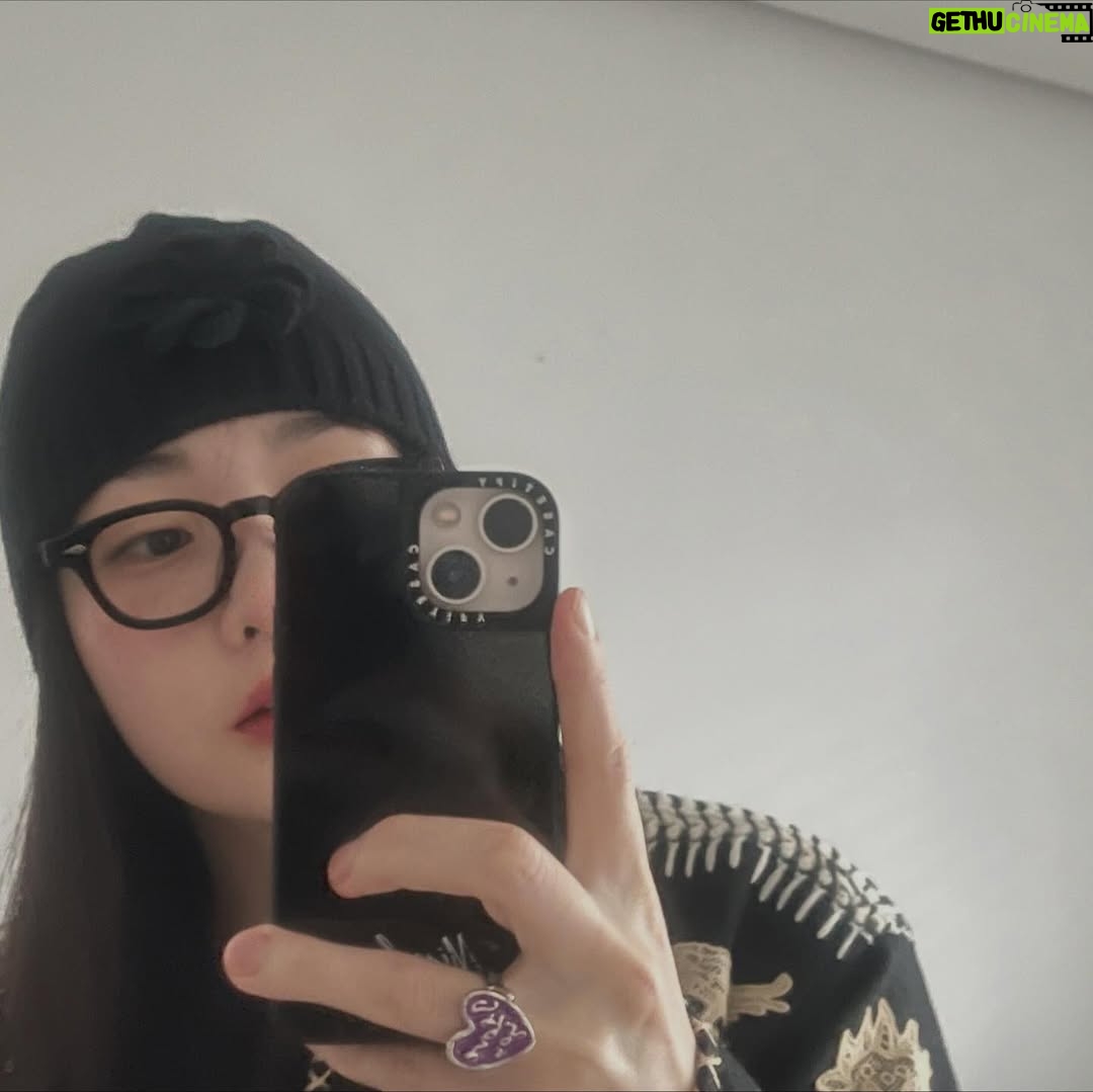 Kim Min-ha - 90.1K Likes - 