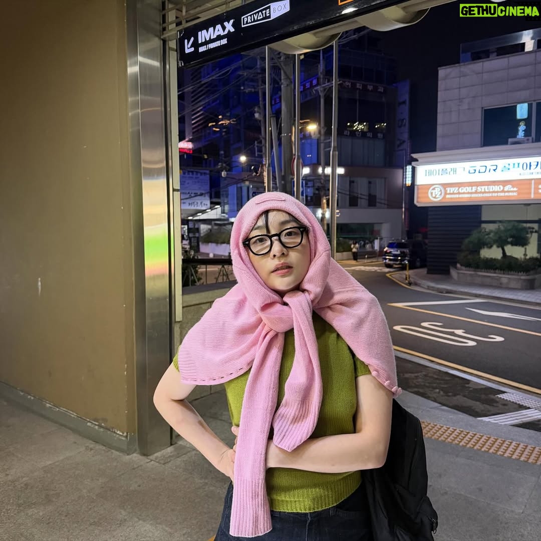 Kim Min-ha - 90.1K Likes - 