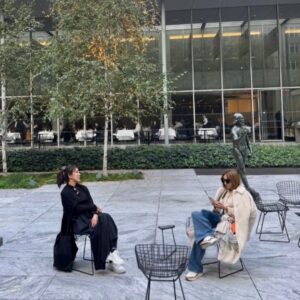Kim Wan-sun Instagram - 여전히 많은 사진들.. 🤣😅😂
어릴 때 많이 가봤지만 좋았던 기억이 별로 없었는데, 이번 여행은 오래도록 기억에 남을 듯.. 
#newyork
오늘 날씨 너무 좋네요. 
좋은 하루 보내세요~😘
@jangluha_ji_young 
@kelly_inscapedesign