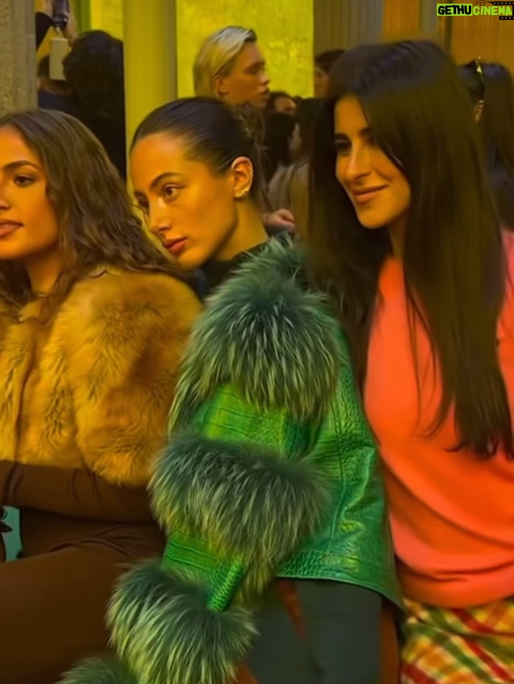 Kinzy Diab - 4.6K Likes - Afternoon in paris with @miumiu #miumiuss26 

Styled by the best @lissywynn