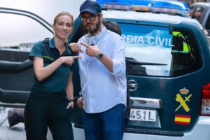 Kira Miró Instagram - Actriz feliz y contenta!!! Hoy he terminado otra aventura rodeada de gente bonita, olivos, carretera y muchas risas!!!
OLIVIA será un cuento tierno y muy divertido que espero que les guste mucho!
Gracias @flipy___ @rafaparbus @juanmarpachon por la confianza 😉 
@pablochiapella eres Oro!
Todos los compañeros artístico y técnico por el apoyo, la acogida y la complicidad eterna!
📽🤟📽💝📽🤟

@disneypluses @studio60co @womack.studios