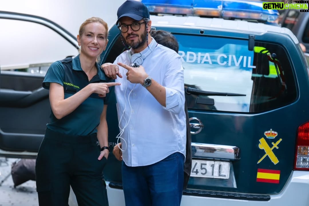 Kira Miró - 15.8K Likes - Actriz feliz y contenta!!! Hoy he terminado otra aventura rodeada de gente bonita, olivos, carretera y muchas risas!!!
OLIVIA será un cuento tierno y muy divertido que espero que les guste mucho!
Gracias @flipy___ @rafaparbus @juanmarpachon por la confianza 😉 
@pablochiapella eres Oro!
Todos los compañeros artístico y técnico por el apoyo, la acogida y la complicidad eterna!
📽🤟📽💝📽🤟

@disneypluses @studio60co @womack.studios