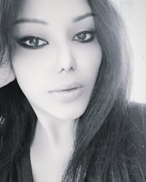 Koena Mitra Instagram - Roar❤︎

#koenamitra #instamood #instagram #instagood #travelgram #fashioninsta #lovebug #artistlife #roar #roarbeast