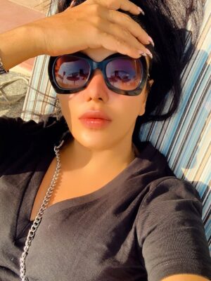 Koena Mitra Instagram - 🌴🌈🐬🌞🔥 Grrrrr…. 

#koenamitra #koena #sunkissed #gold  #wildandfree #funtime #lovemyjob #lovemyjob💕 #instapic #instamood #instagram #instamoment #baliisland #bali🌴 #bali #beachlovers
