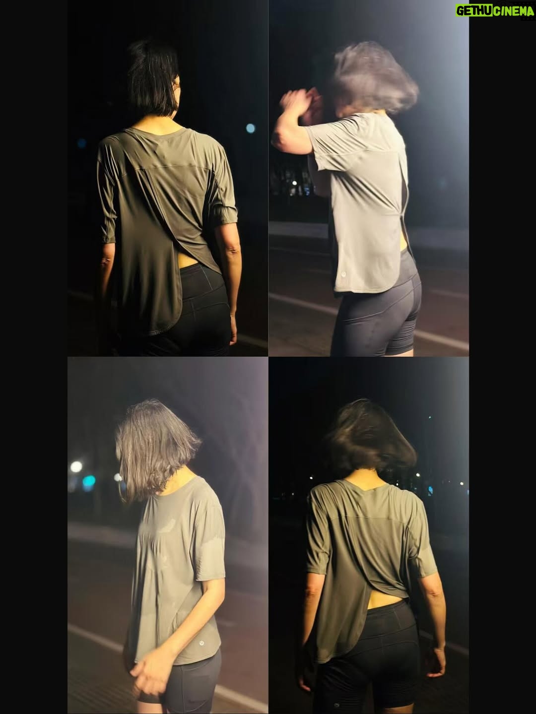 Kristy Cha Ray Chu - 7.1K Likes - 我是一個身體很不協調的人，運動從不在我的字典裡，直到唸哥大研究所，為了追班上一位熱愛運動的帥哥，假裝自己也喜歡跑步（刻意製造在紐約中央公園巧遇的機會），開啟了我的慢跑生涯。

之後當然就分手啦，但怎麼也沒想到，因此養成了慢跑的習慣，這麼多年過去，我跑跑停停，稱不上是專業跑者，但慢跑對於我，就是有一種難以形容的吸引力。

有時候我靜靜優雅地跑，有時候拼了命奔跑，常常跑到忘我、跑到不知道為什麼感動、純粹只為了跑。

想到就去跑，晴天、雨天、太陽天，從健身房到山林小路、城市的人行道、體育場、公園到繞著湖邊跑，我的足跡遍佈各地，哪里都是我的賽道。

有時候什麼都不想，跑著跑著，竟也能悟出自己的一套哲理，任何解決不了的難題，都能在慢跑的過程中找到答案。

一個人跑，享受孤獨，幾個人跑，有陪伴的幸福。

距離上一次在徐匯濱江跑，已是10年前，當時跟自己說，如果有機會，一定要再回來跑。

感謝定居上海的好友宗煌，帶著我跑完七公里，對應我們倆2015的紀錄，雖然速度慢了許多，這些年也經歷了各自的高低潮，我們依舊是彼此人生跑道上相互扶持的力量。

同樣的七公里，滋味大不相同，身邊從一群朋友，到知心的沒幾個，身材從想吃什麼吃什麼，現在想瘦比登天還難，工作停滯不前，熱情是不是快被澆熄？感情來了又走，哪裡是停泊的港口…

而慢跑始終在這，我也沒有辜負它，持續在跑，它教我要堅持、不輕易放棄，帶領我一次次突破極限，每次跑完自信爆棚，感覺超棒！

我相信，只要一直跑，我會一直好，一直好，我會一直跑。