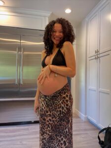 Kylee Russell Instagram - I kinda miss the bump already🥹🩷