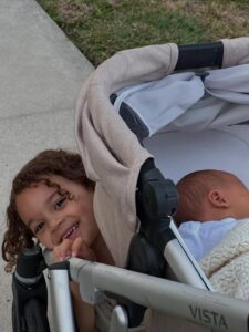 Kylee Russell Instagram - Life with Lennon🩷🍋
Our hearts are so full! Transitioning into a family of 4 has been surprisingly easy, like it was always supposed to be this way🥹 we’re so in love and can’t wait to watch our daughters grow together. Built in besties for life!