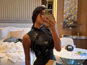 Actress Laila Abdullah HD Photos and Wallpapers December 2025