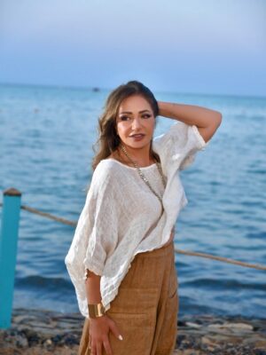 Laila Elwi Instagram - 🐚🌊✨

@paulajouayed 
📸 @azmycam
