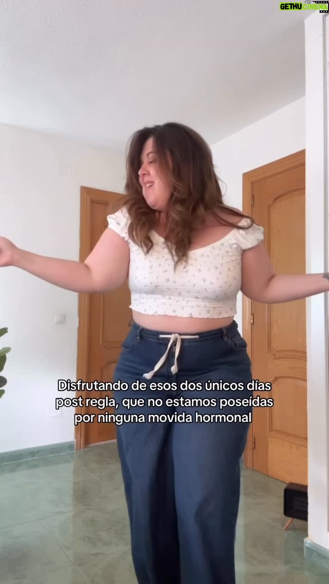 Lala Chus - 39.3K Likes - LOS DOS UNICOS DÍAS DE FELICIDAD.