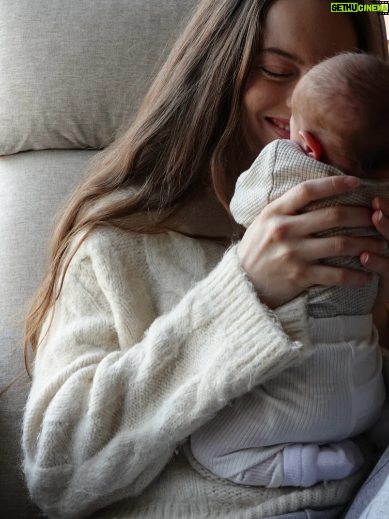 Lani Randol - 3.7K Likes - Postcards from the newborn bubble 🫧 

#motherhood #newborn #newbornbubble