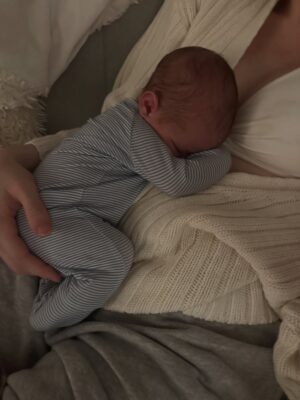 Lani Randol Instagram - Postcards from the newborn bubble 🫧 

#motherhood #newborn #newbornbubble