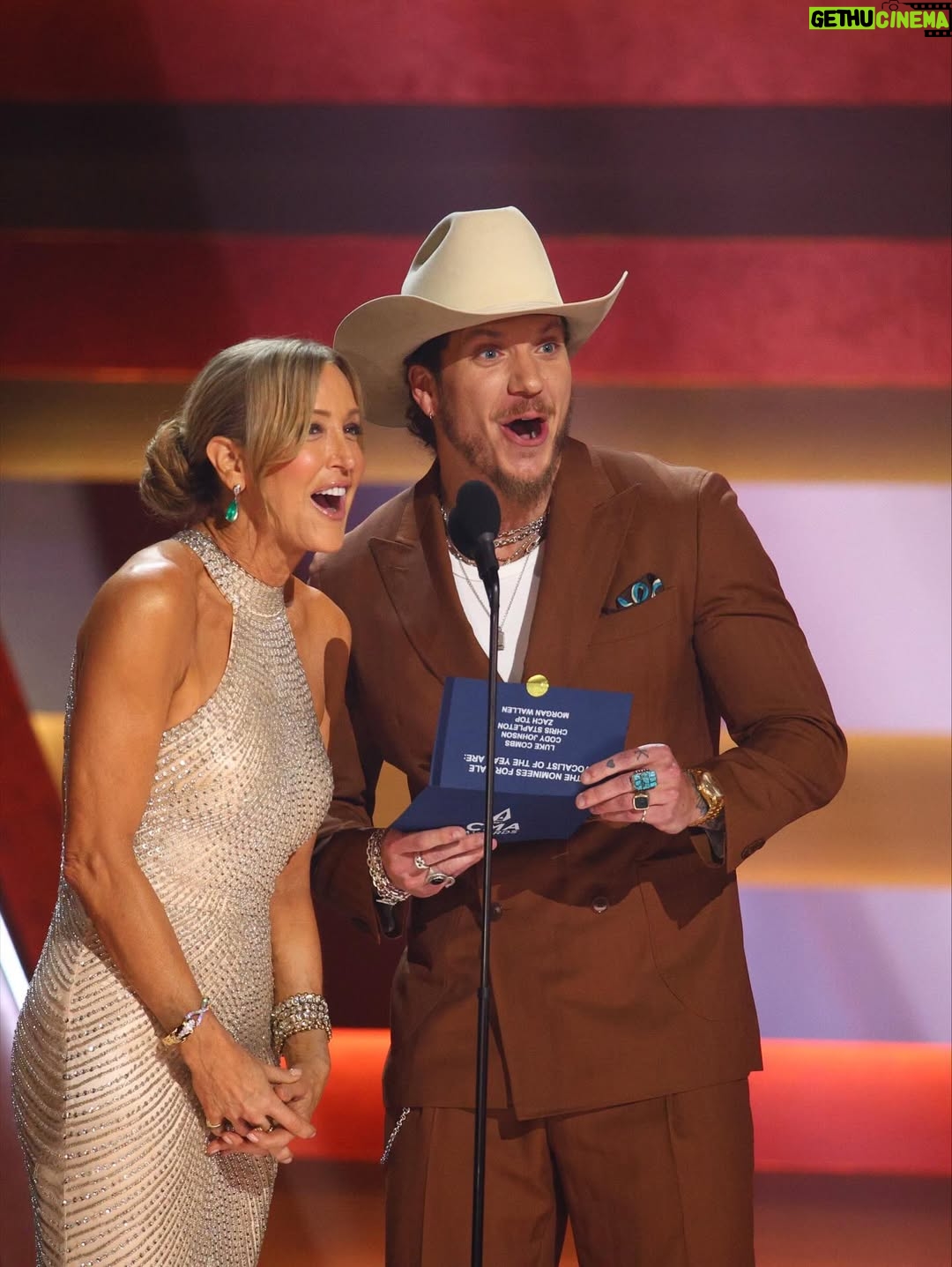 Lara Spencer - 4.5K Likes - THANK YOU CMA! I loved presenting Best Male Vocalist with my new bestie @brandonlake to my other new bestie @codyjohnson. ;). Congratulations to Cody and all the winners and to @laineywilson who absolutely killed it as host!  It was such a great night (and bestie  Brandon-we can’t wait to have you perform on @goodmorningamerica in January!)