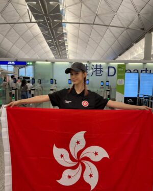 Larine Tang Yue-Ping Instagram - 跟大家分享一個好消息!
撇除演員,正式多了一個身份!
是的!
🥋我 鄧月平 正式成為香港跆拳道港隊🇭🇰
並且代表香港出戰馬來西亞亞洲賽❤️
感謝教練Anthony 感謝隊友!感恩一切!
人生路途只要堅持努力。
就會看到另一個世界🌍
勇敢去做自己想做的事!
永遠不會遲:)
fight🔥
#亞洲賽 #PTC25 #ITF #香港跆拳道
#我承認我出發前係有少少緊張
#謝謝網友們賜我平哥新朵
#跆拳道與平哥的故事
#平哥的奮鬥史