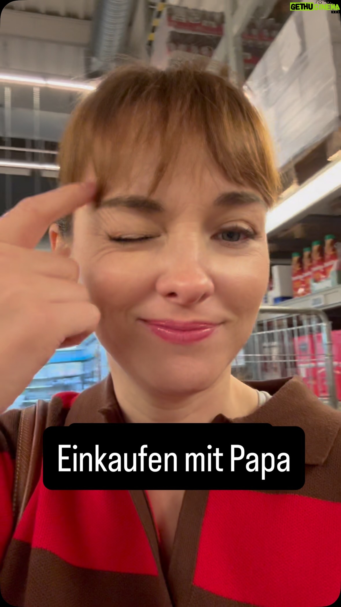 Larissa Rieß - 7.5K Likes - #supermarkt #comedy