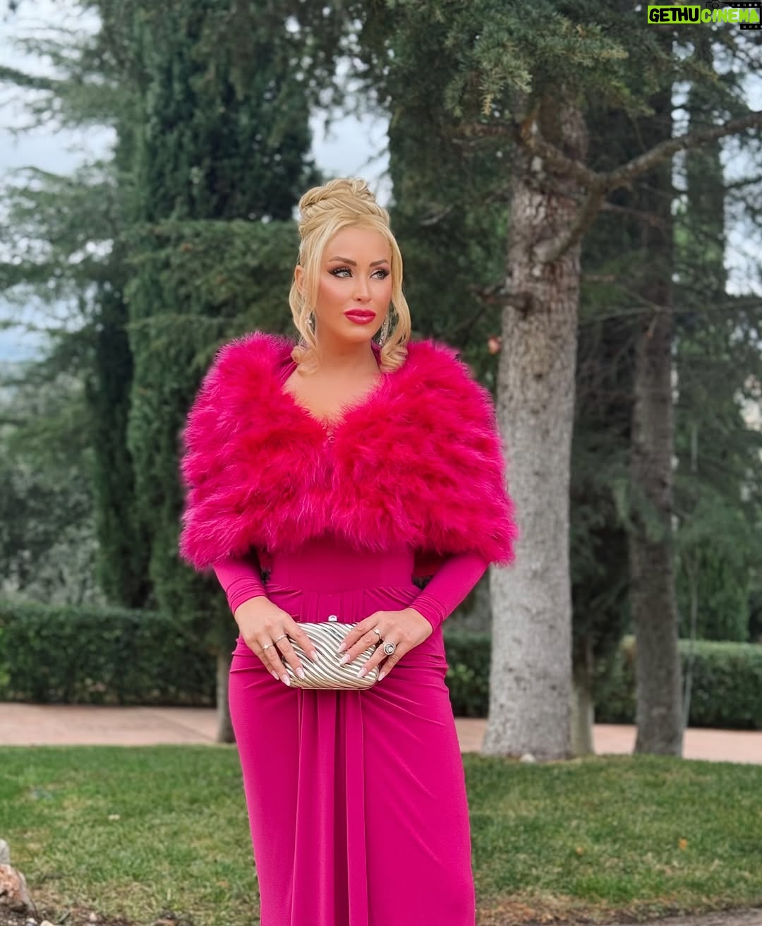Laura Gadea - 5.4K Likes - Celebrando el amor 💕⚡️ A&E ⚡️💕

#madrid #comunidadmadrid #comunidademadrid #comunidaddemadrid #spain #españa #love #photography #picoftheday #instagood #photooftheday #travel #fashion #art #style #happy #photo #instagram #summer #fitness #smile #europe #instalike #beauty