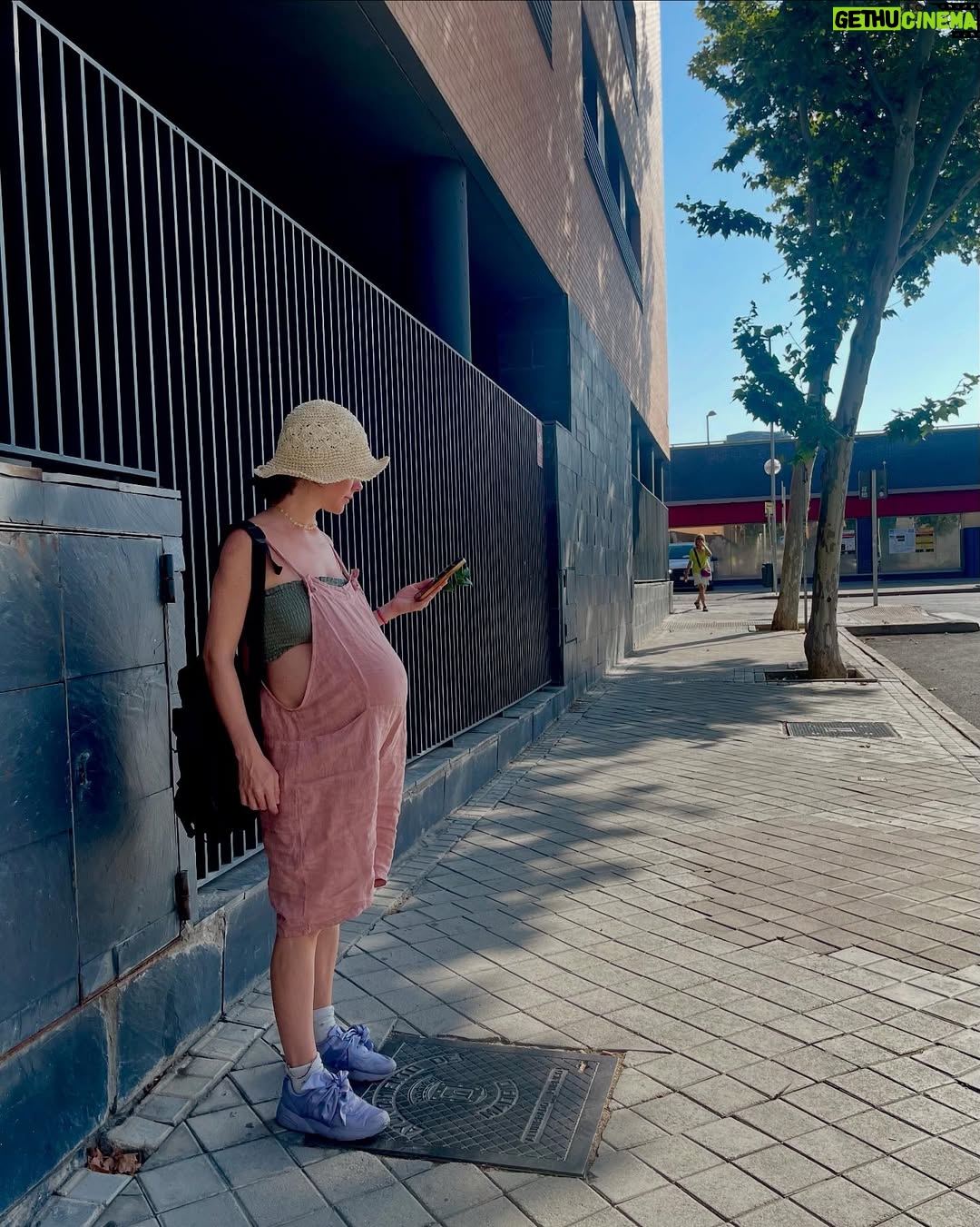Laura Laprida - 39.9K Likes - 12/08 Bienvenido Otto 
Muchas gracias a todos por sus mensajes de amor, estamos muy bien y contentos, disfrutando y aprendiendo de este bebuchi. ❤️
📸 Primera de muchas @eugeniolevis.ph 
🚗 Yendo
🏩 El Hospital
🕰️ La espera 
🫠 Lactancia, lo más lindo y desafiante del mundo
❤️‍🔥 Todo lo que está bien
🥰 Nos vamos a casa @chiccoargentina