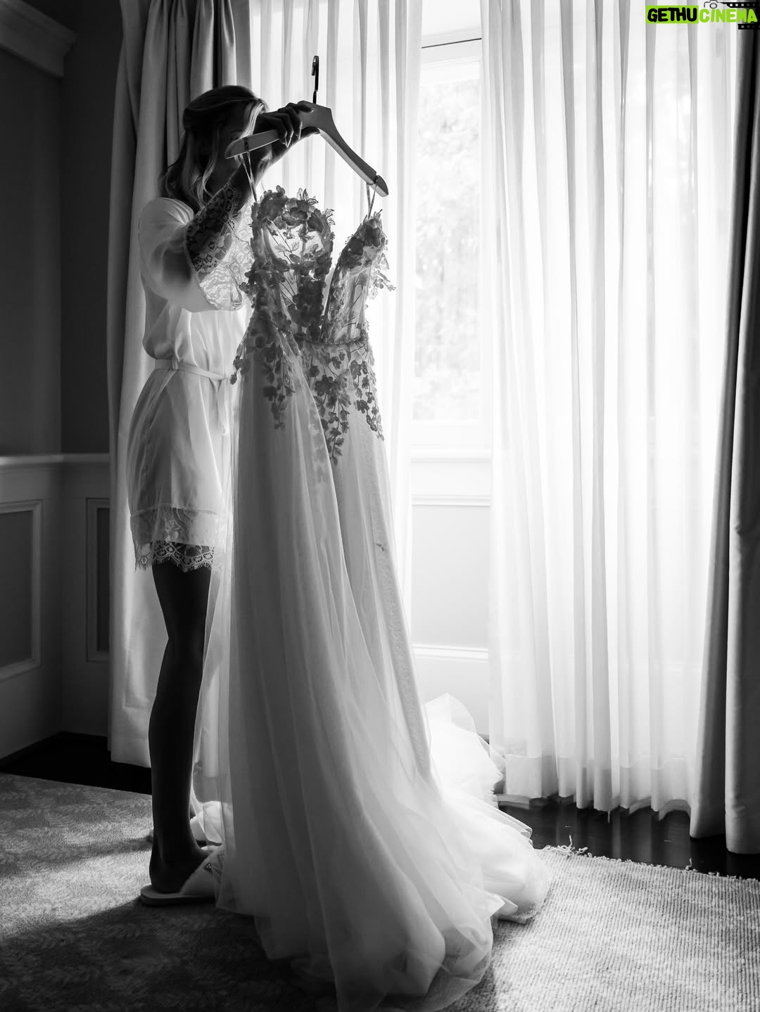 Laura Vandervoort - 13.5K Likes - ✨ The calm before the forever. Girls getting ready. ✨

Thank you to my Maid Of Honor & Big Sis @vandersgardner for holding everything down and in place for me — especially for holding my hand.

Thank you @oakandluna & @guerlain for my bridesmaids bridal gifts.

Dress: @nettabenshabubridal 

Costume jewelry (something old) from my Dad @ralphvandervoort who bought me jewelry when I was a kid at the Grace Kelly exhibit. I had always been in awe of her. 

Scent was my always go to @lelabofragrances Another 13

Thank you to @champagne.and.cupcakes for altering my dress and making it perfection and for making my gorgeous cathedral length veil! 

📸  Credit needs to be shouted from the rooftops to our amazing photographers @robertmauriellphotography @johnbregar - Thank you for capturing everything perfectly.
 
CREDITS:

HAIR: Thank you to my friend and talented artist @annastasia_hairandmakeup & Thank you @mulberryhairextensions for giving me luscious waves!!

MAKEUP: Thank you @neilsilvermanbeauty - I knew after we did our first press photo shoot together I was using you if I ever got married!!! 

WEDDING PLANNER: Thank you @ashleychanelevents for the magical day and evening and all the emails in between.

VENUE: @langdonhall You were incredibly organized & kind. Staff were extremely helpful! The property is stunning, the food was out of this world and we will forever be in love with your hotel and venue.
