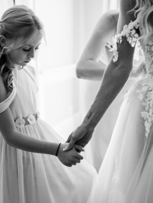 Laura Vandervoort Instagram - ✨ The calm before the forever. Girls getting ready. ✨

Thank you to my Maid Of Honor & Big Sis @vandersgardner for holding everything down and in place for me — especially for holding my hand.

Thank you @oakandluna & @guerlain for my bridesmaids bridal gifts.

Dress: @nettabenshabubridal 

Costume jewelry (something old) from my Dad @ralphvandervoort who bought me jewelry when I was a kid at the Grace Kelly exhibit. I had always been in awe of her. 

Scent was my always go to @lelabofragrances Another 13

Thank you to @champagne.and.cupcakes for altering my dress and making it perfection and for making my gorgeous cathedral length veil! 

📸  Credit needs to be shouted from the rooftops to our amazing photographers @robertmauriellphotography @johnbregar - Thank you for capturing everything perfectly.
 
CREDITS:

HAIR: Thank you to my friend and talented artist @annastasia_hairandmakeup & Thank you @mulberryhairextensions for giving me luscious waves!!

MAKEUP: Thank you @neilsilvermanbeauty - I knew after we did our first press photo shoot together I was using you if I ever got married!!! 

WEDDING PLANNER: Thank you @ashleychanelevents for the magical day and evening and all the emails in between.

VENUE: @langdonhall You were incredibly organized & kind. Staff were extremely helpful! The property is stunning, the food was out of this world and we will forever be in love with your hotel and venue.
