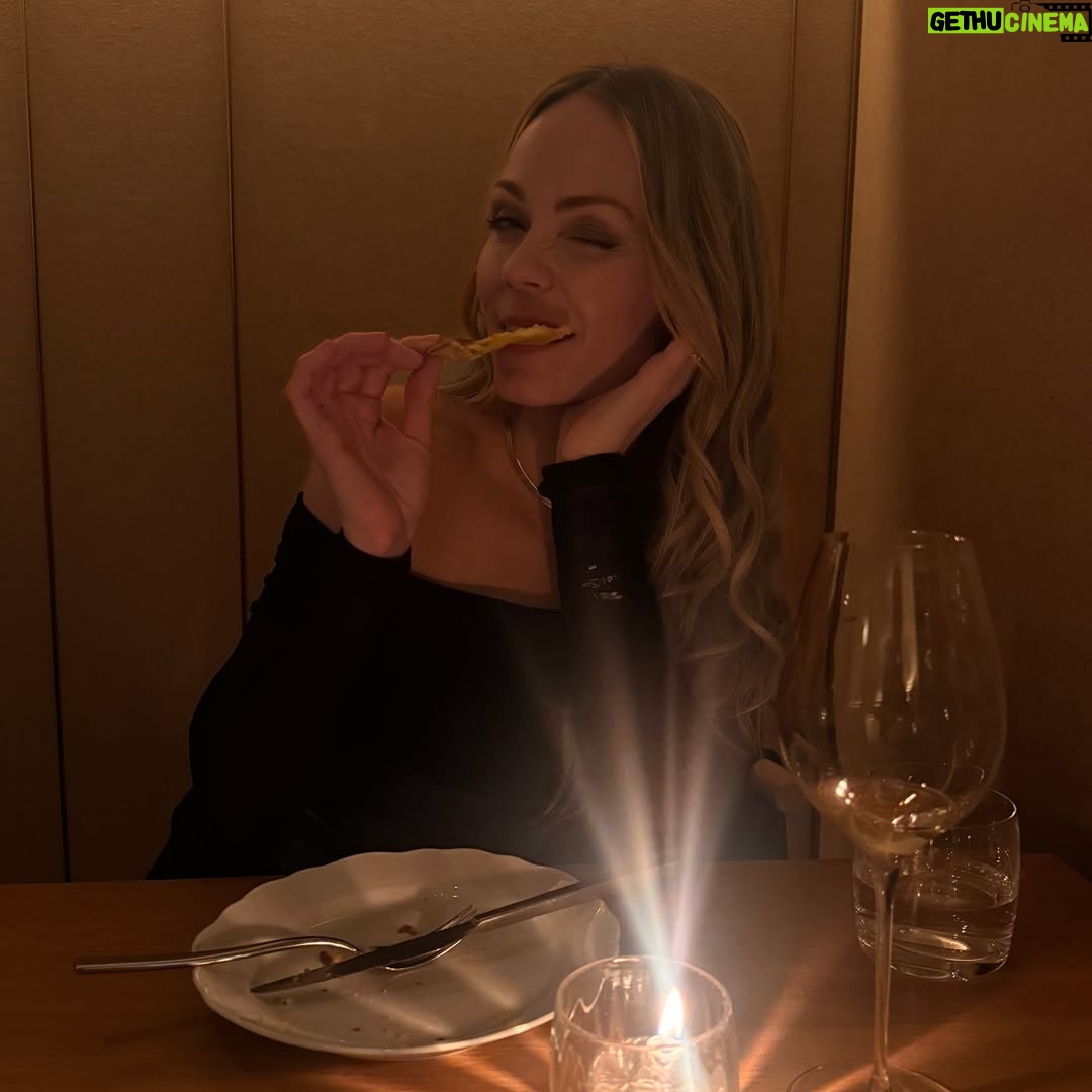 Laura Vandervoort - 5.1K Likes - Night on the town 😉 Happy four years @adamcoates4 🥂