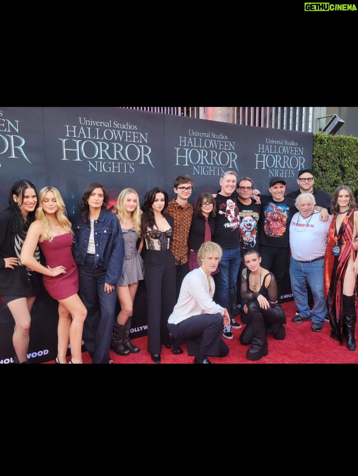 Lauren LaVera - 40K Likes - 👻 ✨ Halloween Horror Nights 2025 ✨👻

Have a scream for me. 🎃🕸️🔮🦇🐈‍⬛😈🕷️🌙

HMU: @abhairmakeup
@horrornights #UniversalHHN