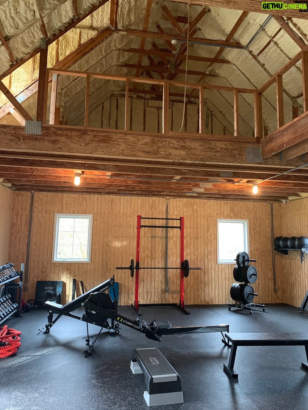 Lauren Liess - 3K Likes - welcome to the party barn at foxvale farm! (Install pics from last week ;) what started out as a typical new barn (swipe to the end to see the “befores”) is now an equestrian party pad for horses (below) & their people (above) 🐴 Full video tour coming soon to our channel! interior design by us ~ Lauren Liess Interiors | architecture by @sutphin_architecture | construction by @carrmichaelconstruction  So many thanks to our dream clients   amazing team!! #foxvalefarm