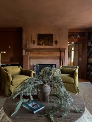 Lauren Liess Instagram - Magic happening at Butterland Farm (circa 1780) in a little village just outside of Middleburg, Virginia ✨  Last install of the year for Lauren Liess Interiors!! Please enjoy what my iPhone captured: the moody living room coming together with me, Lauren B & the amazing Veritas team, the original stone exterior, the freshly decorated & wallpapered library, the new mudroom, power room & garden room addition, and the revamped bedrooms. (I CANNOT handle the hunt toile on the LL x TK slipcovered bed   the LL x WB saltwater bed!!! -last 2 slides) | More to come soon, including the kitchen!! | Thankful to our wonderful clients who give us their trust,  the kind & incredibly talented and detail-oriented teams we get to work with, and of course, our beloved LL interiors team!!!! | Architecture by @oneilarchitects | Renovation by @veritas_contracting | Interior design by @laurenliessandco