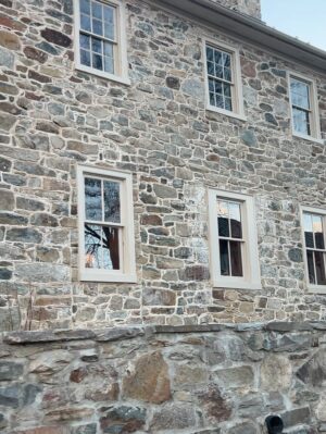 Lauren Liess Instagram - Magic happening at Butterland Farm (circa 1780) in a little village just outside of Middleburg, Virginia ✨  Last install of the year for Lauren Liess Interiors!! Please enjoy what my iPhone captured: the moody living room coming together with me, Lauren B & the amazing Veritas team, the original stone exterior, the freshly decorated & wallpapered library, the new mudroom, power room & garden room addition, and the revamped bedrooms. (I CANNOT handle the hunt toile on the LL x TK slipcovered bed   the LL x WB saltwater bed!!! -last 2 slides) | More to come soon, including the kitchen!! | Thankful to our wonderful clients who give us their trust,  the kind & incredibly talented and detail-oriented teams we get to work with, and of course, our beloved LL interiors team!!!! | Architecture by @oneilarchitects | Renovation by @veritas_contracting | Interior design by @laurenliessandco