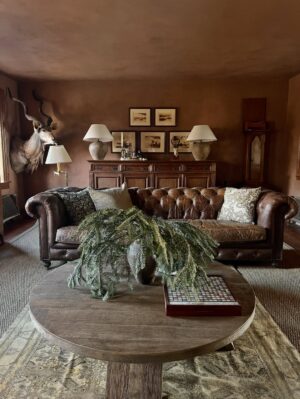 Lauren Liess Instagram - Magic happening at Butterland Farm (circa 1780) in a little village just outside of Middleburg, Virginia ✨  Last install of the year for Lauren Liess Interiors!! Please enjoy what my iPhone captured: the moody living room coming together with me, Lauren B & the amazing Veritas team, the original stone exterior, the freshly decorated & wallpapered library, the new mudroom, power room & garden room addition, and the revamped bedrooms. (I CANNOT handle the hunt toile on the LL x TK slipcovered bed   the LL x WB saltwater bed!!! -last 2 slides) | More to come soon, including the kitchen!! | Thankful to our wonderful clients who give us their trust,  the kind & incredibly talented and detail-oriented teams we get to work with, and of course, our beloved LL interiors team!!!! | Architecture by @oneilarchitects | Renovation by @veritas_contracting | Interior design by @laurenliessandco