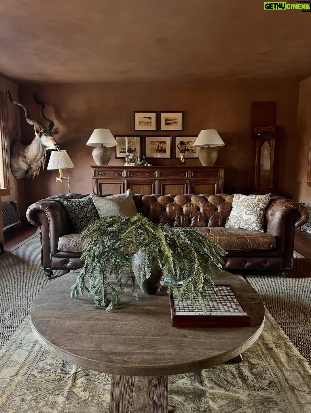 Lauren Liess - 1.7K Likes - Magic happening at Butterland Farm (circa 1780) in a little village just outside of Middleburg, Virginia ✨  Last install of the year for Lauren Liess Interiors!! Please enjoy what my iPhone captured: the moody living room coming together with me, Lauren B & the amazing Veritas team, the original stone exterior, the freshly decorated & wallpapered library, the new mudroom, power room & garden room addition, and the revamped bedrooms. (I CANNOT handle the hunt toile on the LL x TK slipcovered bed   the LL x WB saltwater bed!!! -last 2 slides) | More to come soon, including the kitchen!! | Thankful to our wonderful clients who give us their trust,  the kind & incredibly talented and detail-oriented teams we get to work with, and of course, our beloved LL interiors team!!!! | Architecture by @oneilarchitects | Renovation by @veritas_contracting | Interior design by @laurenliessandco