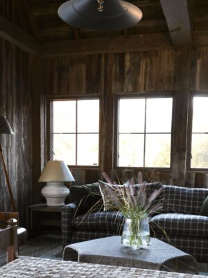 Lauren Liess Instagram - welcome to the party barn at foxvale farm! (Install pics from last week ;) what started out as a typical new barn (swipe to the end to see the “befores”) is now an equestrian party pad for horses (below) & their people (above) 🐴 Full video tour coming soon to our channel! interior design by us ~ Lauren Liess Interiors | architecture by @sutphin_architecture | construction by @carrmichaelconstruction  So many thanks to our dream clients   amazing team!! #foxvalefarm