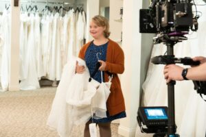 Lauren Potter Instagram - Guess who’s starring in a new movie?! 😍 It’s called Molly and Drew, and it’s been such a fun experience so far! I can’t wait until the movie comes out and you can all see it!! Here’s a little sneak peek behind the scenes in the meantime ❤️

#bts #behindthescenes #inclusionmatters #representationmatters
