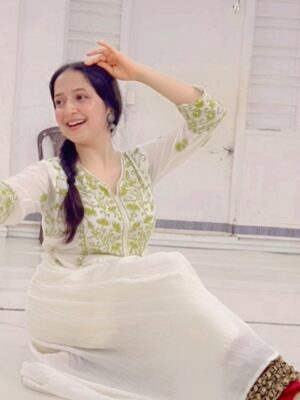 Lavanya Srivastava Instagram - Kathak Diaries ✨

@rajendrachaturvedi 🙏