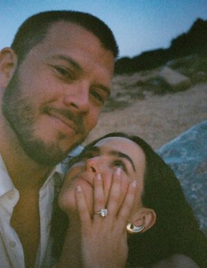 Lea Thompson Instagram - We are overjoyed to say that @zoeydeutch and @jimmy are engaged! Jimmy we love you so much and you guys are such a beautiful combination. May your love help make the world better. It’s made mine better! Jimmy you are so funny kind and thoughtful. I am so glad Zoey and you have each other.
