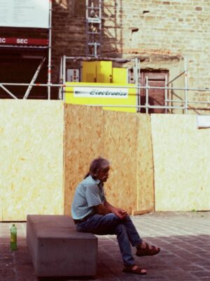 Leah Lewis Instagram - June 2025 Firenze - Nikon FE - WarmPorta400 35mm

It was hard for me to choose which would be the first photo. I love the cleanness of the second photo in the Oltrarno district, but it also took me a good 10 minutes to capture this lovely man without appearing obvious. He really spiked my curiosity. I rerouted the whole second half of my trip to get a taste of more here. From morning to night, I walked my knees into a cobblestoned mess that I’m still cleaning up after now that I’ve been back. I don’t regret a thing. I reached for so much while I was here and it gave every moment back to me in full through flavor, communication, art, people and details. 

The brilliant thing about film is you don’t have to do a thing at all for it all to burst on through. You barely have to touch photos and even then, sometimes it even looks like a cheap perfect version of the original. I LOVE FIRENZE AND ITS COLORS 

#NikonFE #35mmfilm