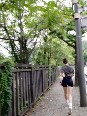 Lee El Instagram - _
네가 찍어주는 사진은 다 좋아 @ad4c_530