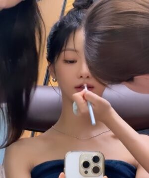 Lee Se-hee Instagram - 근황쳌 넘 즐거웧ㅎㅎ 🐥💚