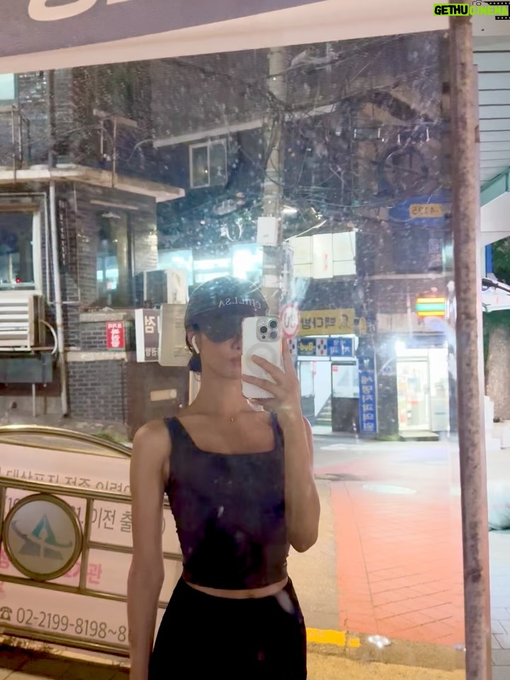Lee Se-hee - 47K Likes - 사진>>>>>>>>>운동은핑계고