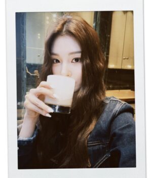 Lee Si-woo Instagram - 🫶🏻