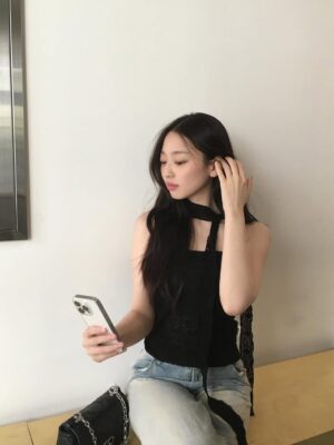 Lee Soo-min Instagram - 🥐🤍