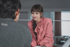 Lee Yul-eum Instagram - 레나야 이젠 외롭지 말자!♥️ #친애하는X