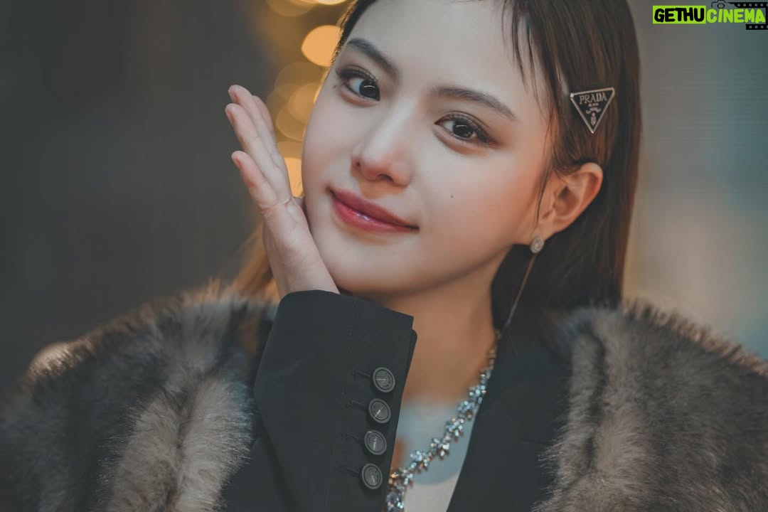 Lee Yul-eum - 84.4K Likes - 레나야 이젠 외롭지 말자!♥️ #친애하는X