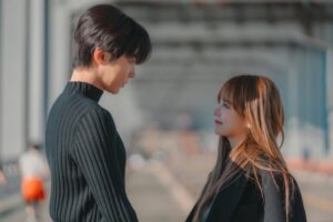 Lee Yul-eum Instagram - 레나야 이젠 외롭지 말자!♥️ #친애하는X