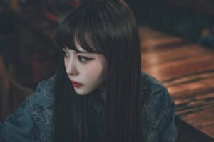 Lee Yul-eum Instagram - 🖤♥️ #친애하는X
