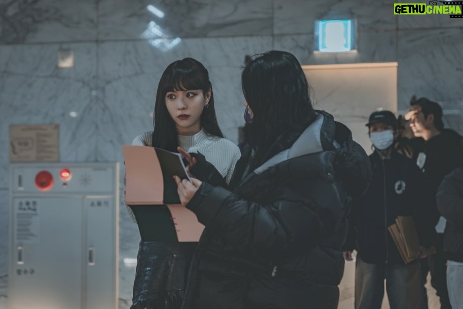 Lee Yul-eum - 37.4K Likes - 🖤♥️ #친애하는X