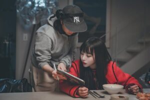 Lee Yul-eum Instagram - 🖤♥️ #친애하는X